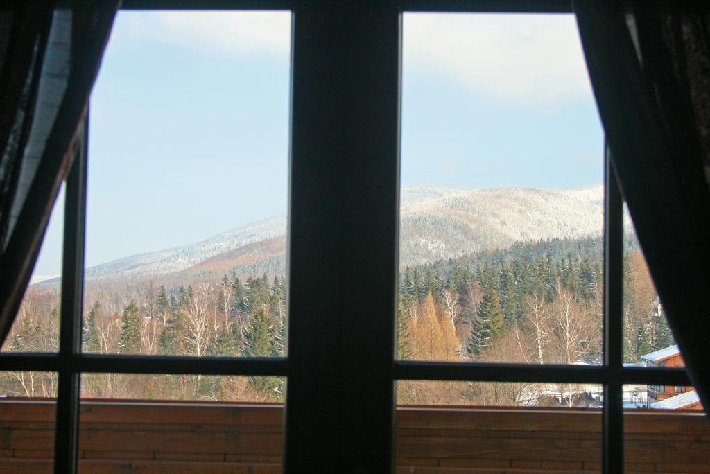 Szafir Karkonoszy Apartment Карпач Стая снимка